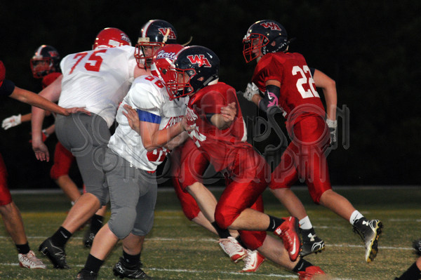 9-29 WA vs. HA JH 014.JPG - SCRIVENER D300